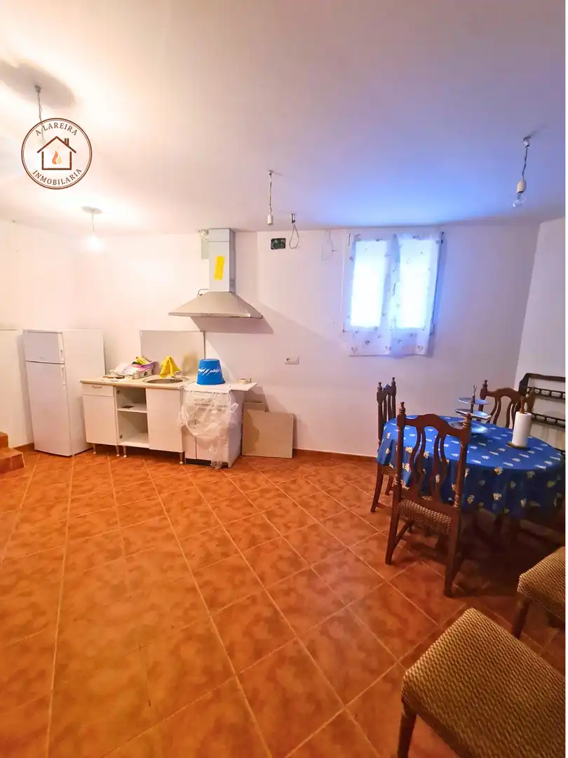 Cocina de Casa adosada en venta en Lobios con Terraza, Trastero y Amueblado
