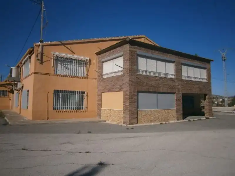 Industrial building for sale in Monóvar  / Monòver