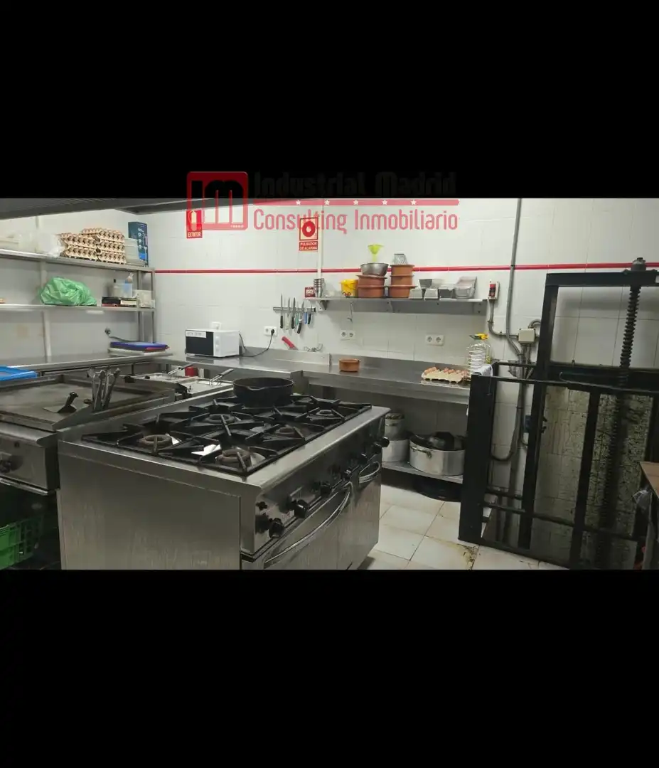 Local comercial en venda a Villaverde, imagen 12