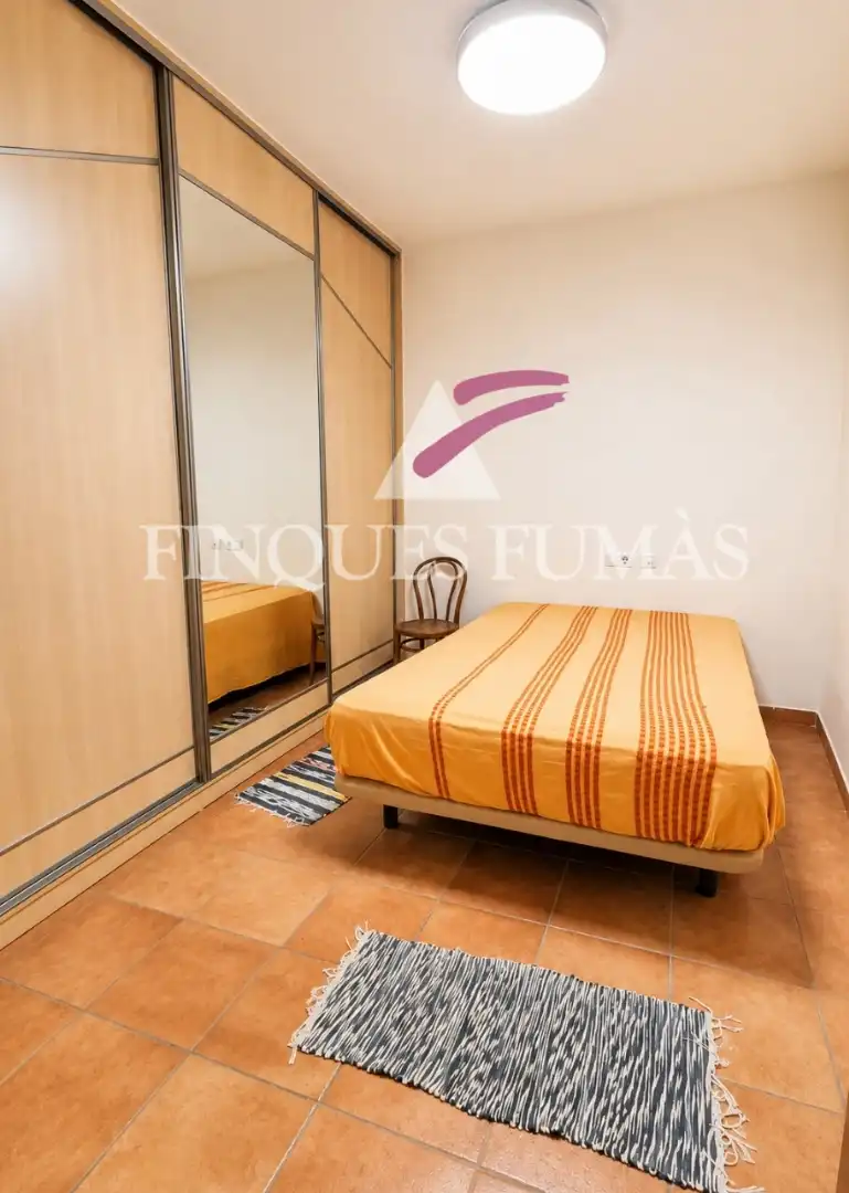 Habitación de Piso en venta en Cervera con Aire acondicionado, Calefacción y Amueblado