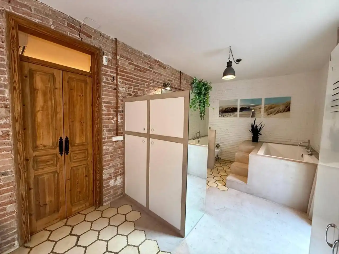 Baño de Piso de alquiler en Barcelona con Aire acondicionado, Amueblado y Balcón