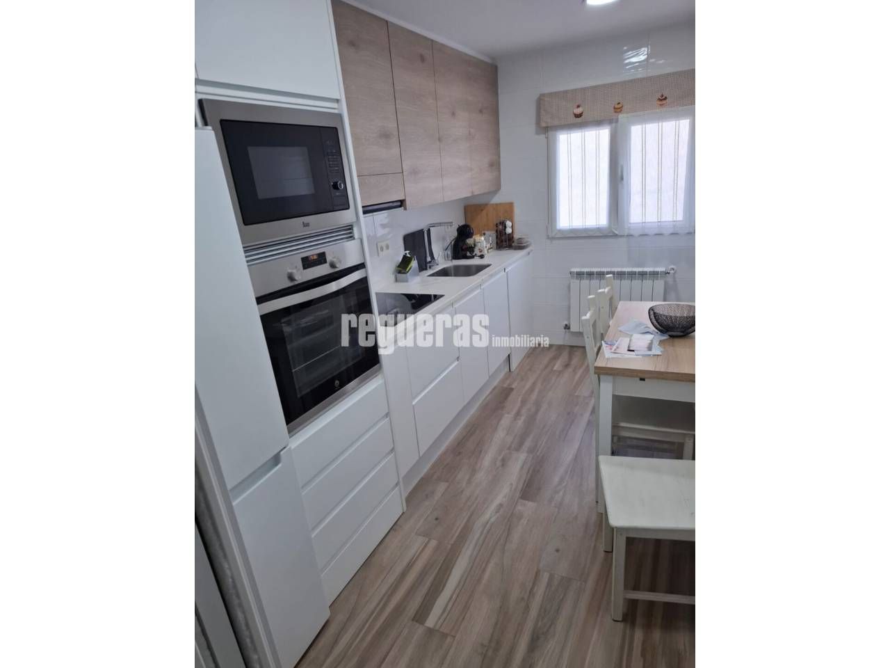 Cocina de Piso de alquiler en Avilés con Calefacción, Terraza y Amueblado
