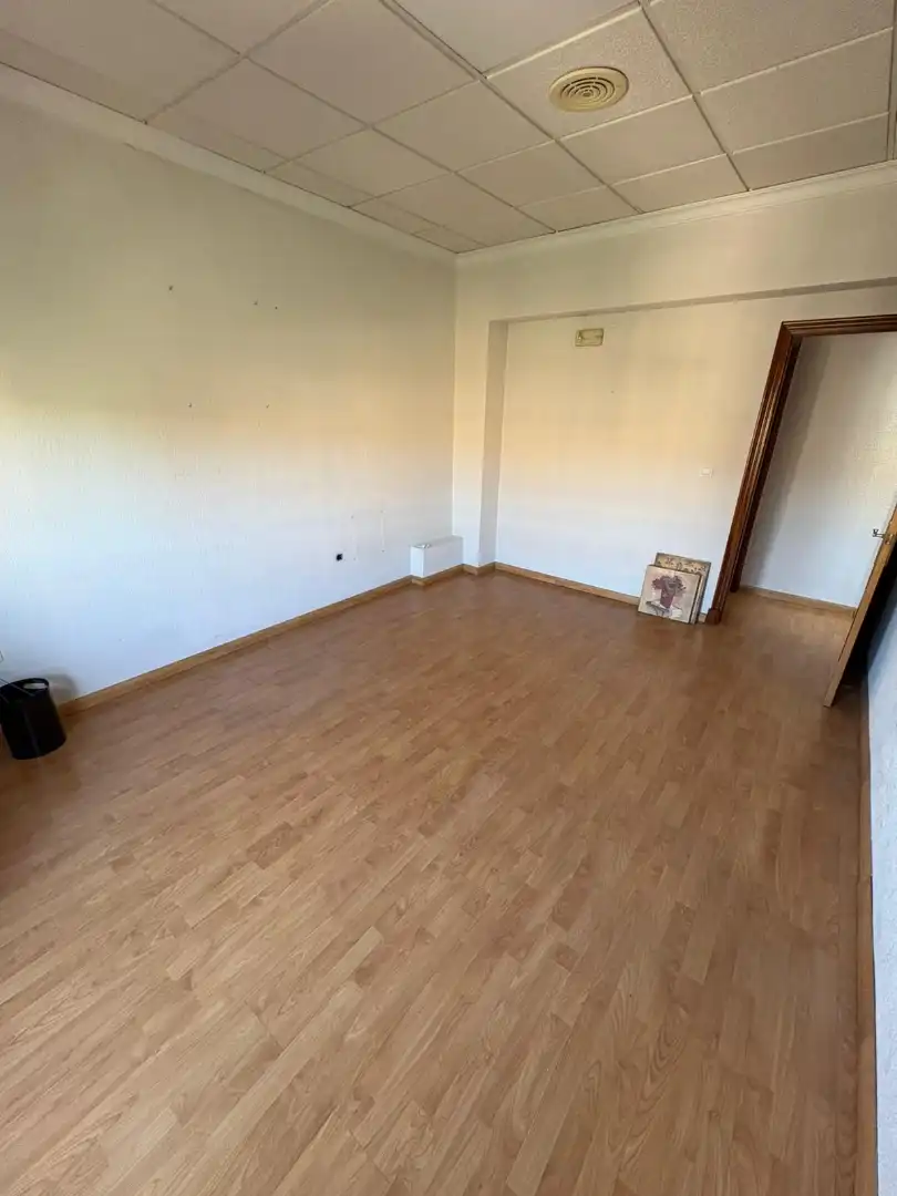 Wohnung zum Verkauf in Jerez de la Frontera mit Klimaanlage, Heizung und Parkett