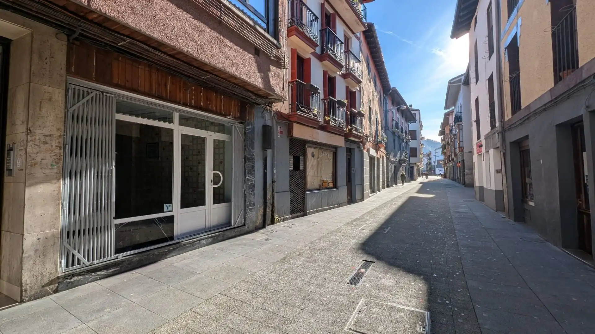 Locale commerciale in vendita a Mayor Kalea 19
