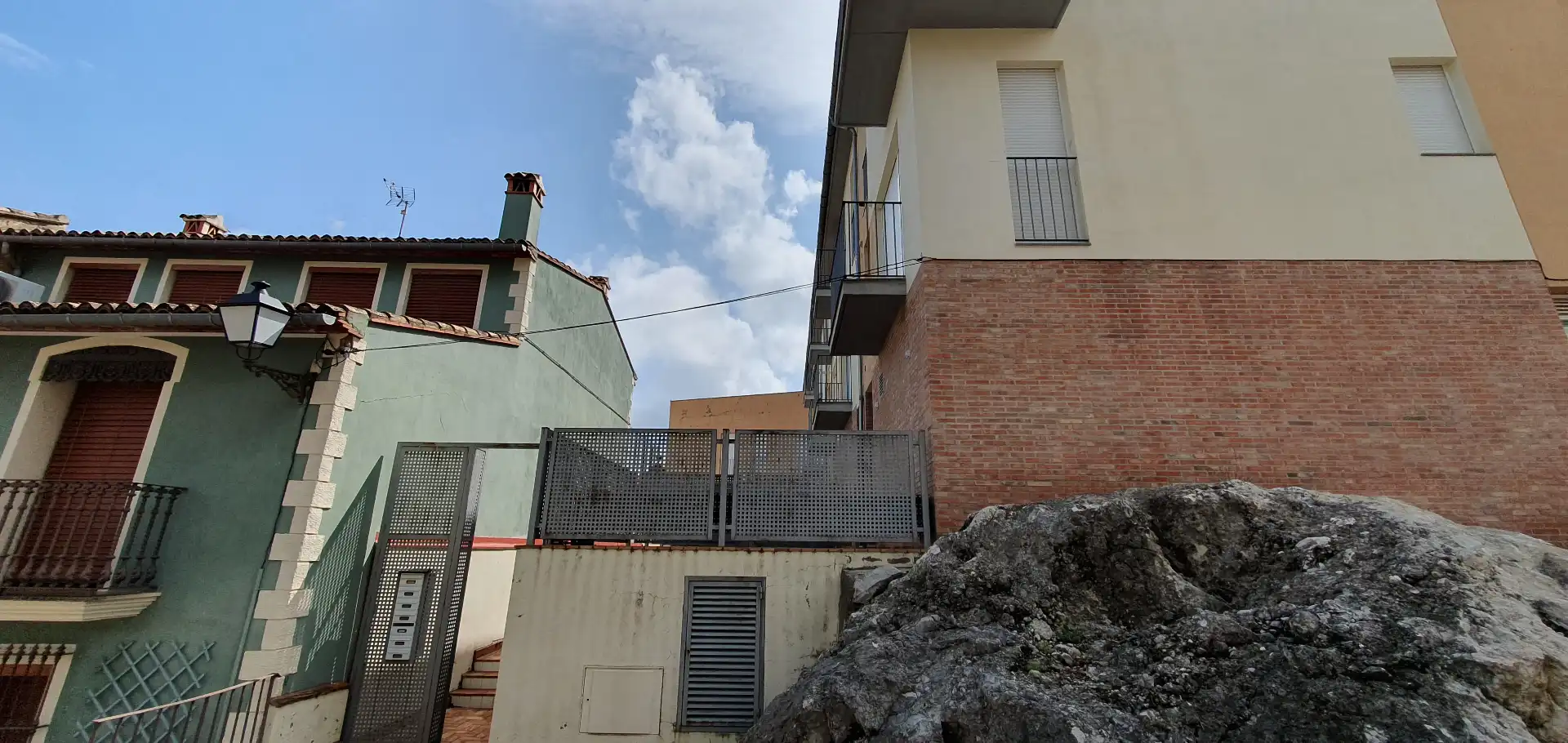 Vista exterior de Casa adosada en venta en Castelló de Rugat con Calefacción, Jardín privado y Terraza