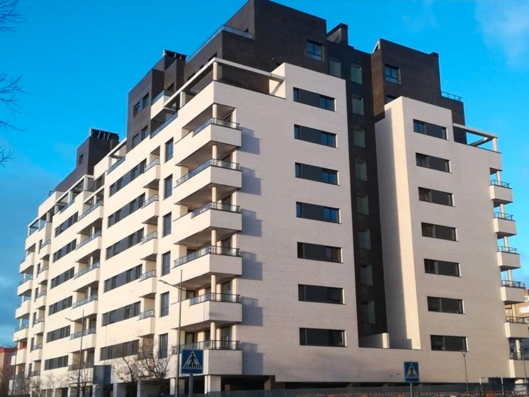 Exterior view of Garage for sale in Móstoles  with Alarm