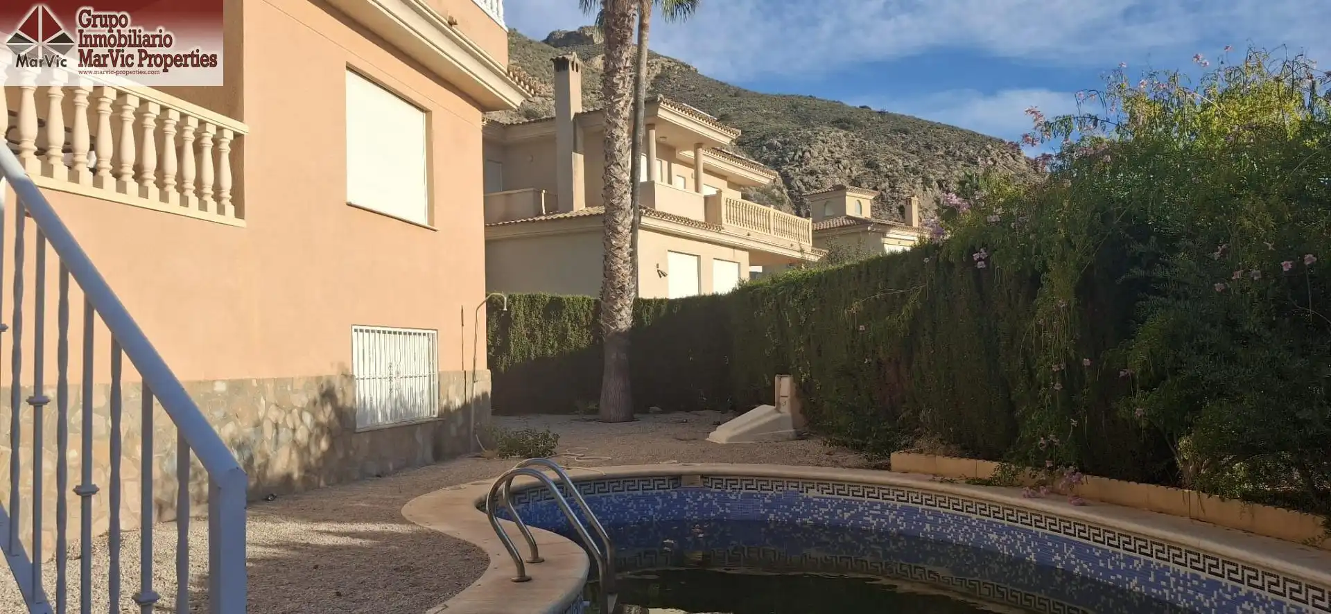 Chalet con terraza en venta en Golf Bahía, imagen 5