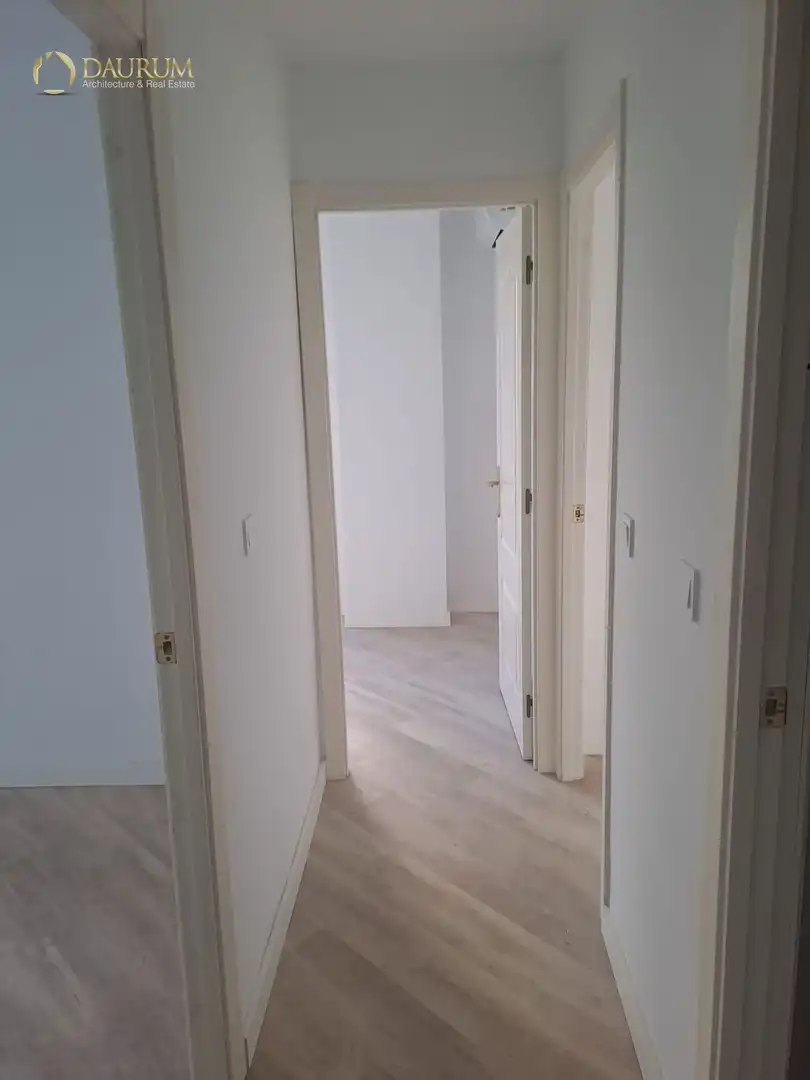 Flat for sale in Sevilla  with Air Conditioner, Heating and Terrace
