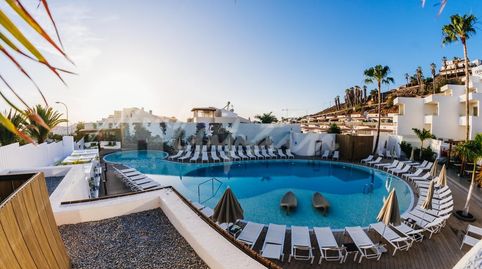 Foto 3 de Apartamento en venta en Los Cristianos, Arona