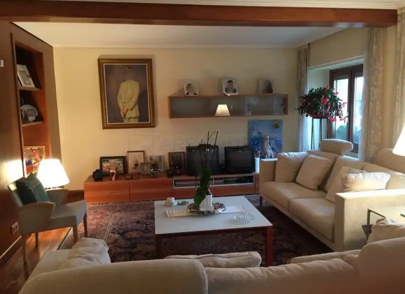 Living room of Detached homes for sale in Vitoria - Gasteiz  with Heating, Private garden and Parquet flooring
