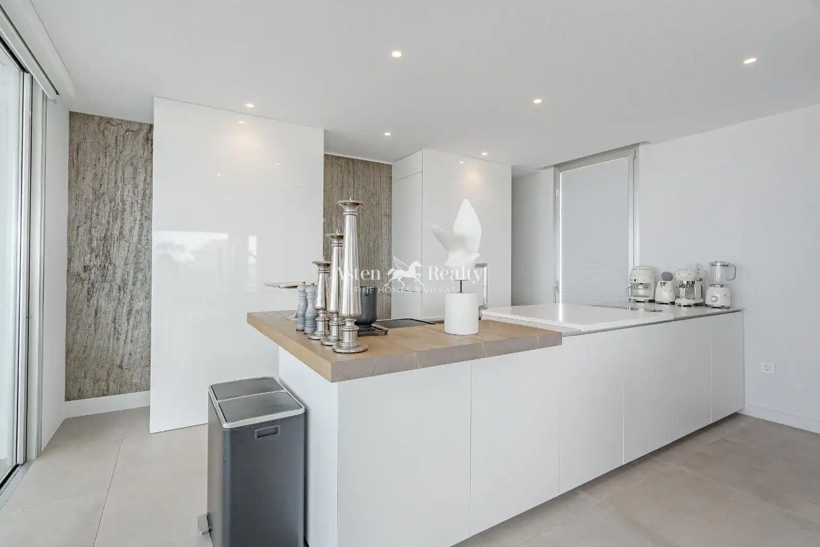 Kitchen of Houses for sale in Adeje  with Air Conditioner, Terrace and Swimming Pool