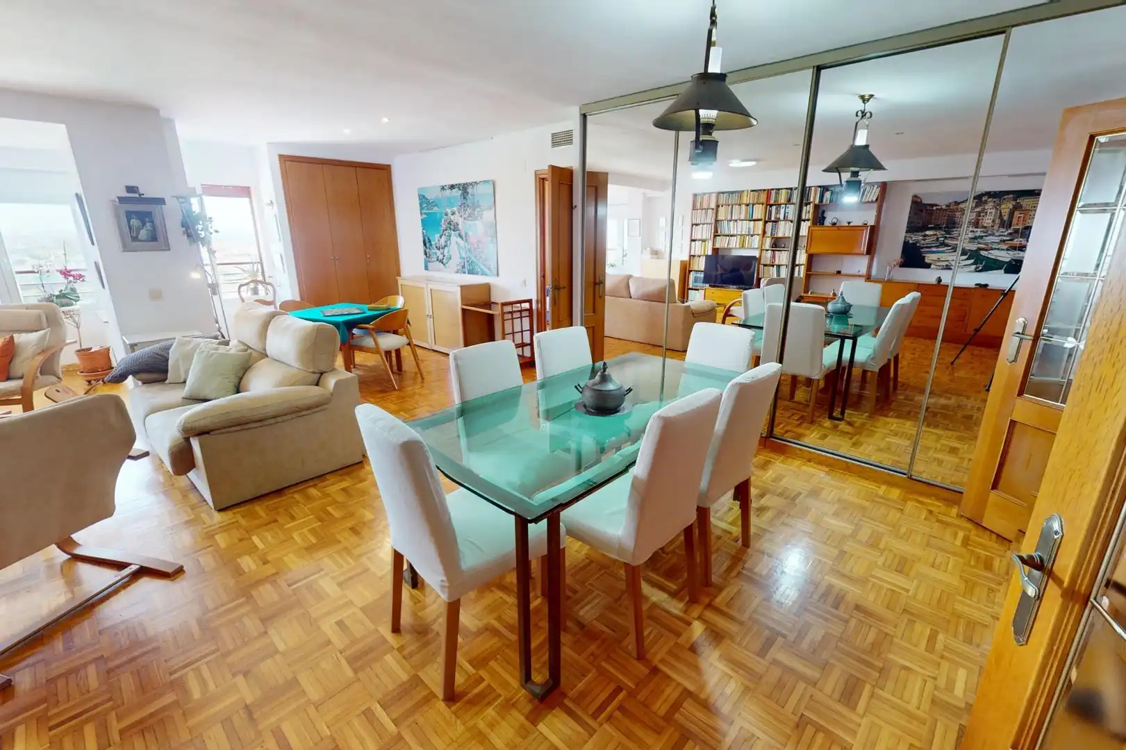 Comedor de Piso de alquiler en Valencia con Aire acondicionado, Parquet y Amueblado