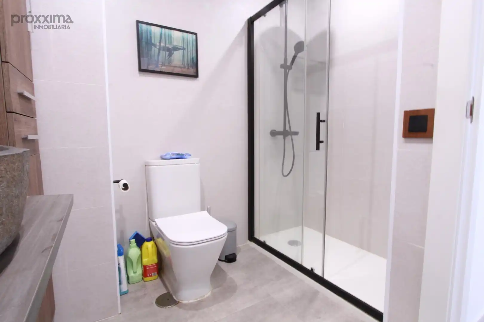 Bathroom of Flat for rent in Sevilla  with Air Conditioner, Terrace and Furnished