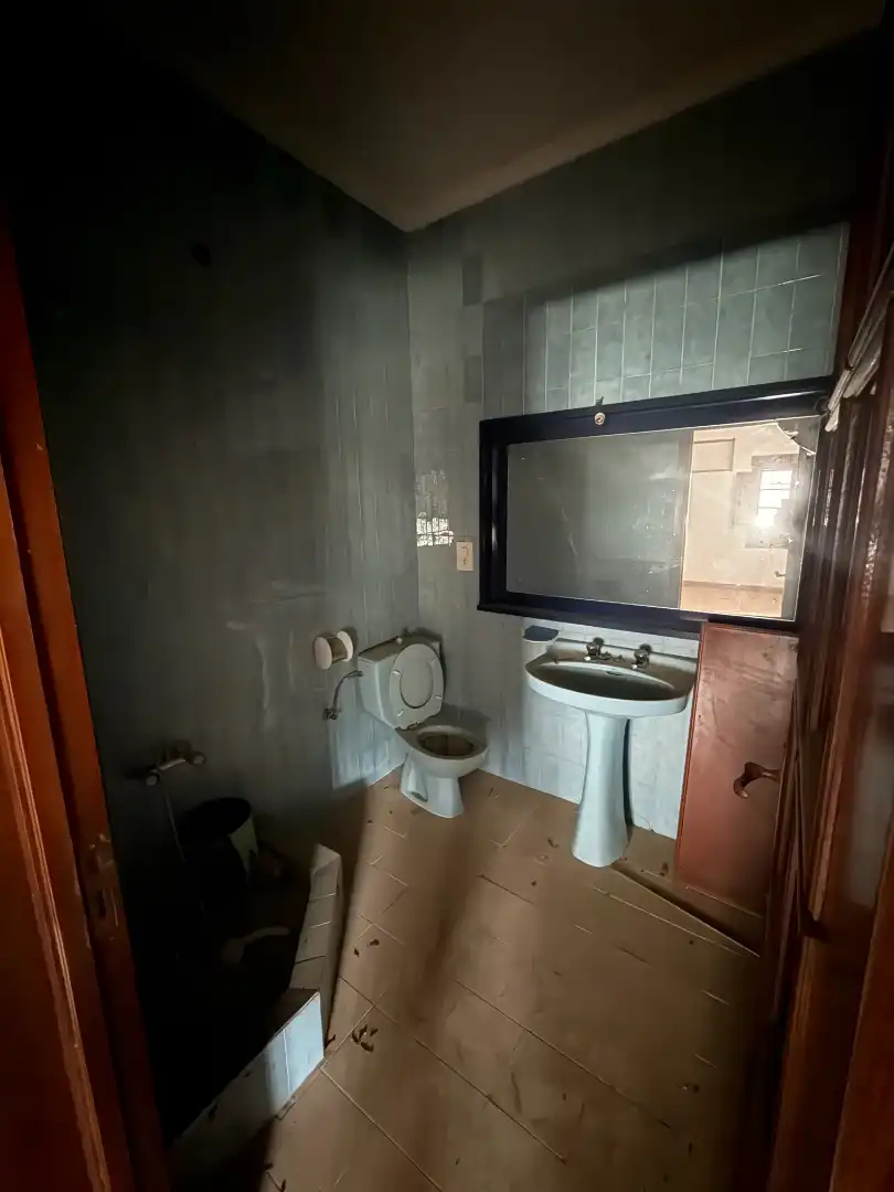 Baño de Nave industrial en venta en Casas de Haro con Alarma