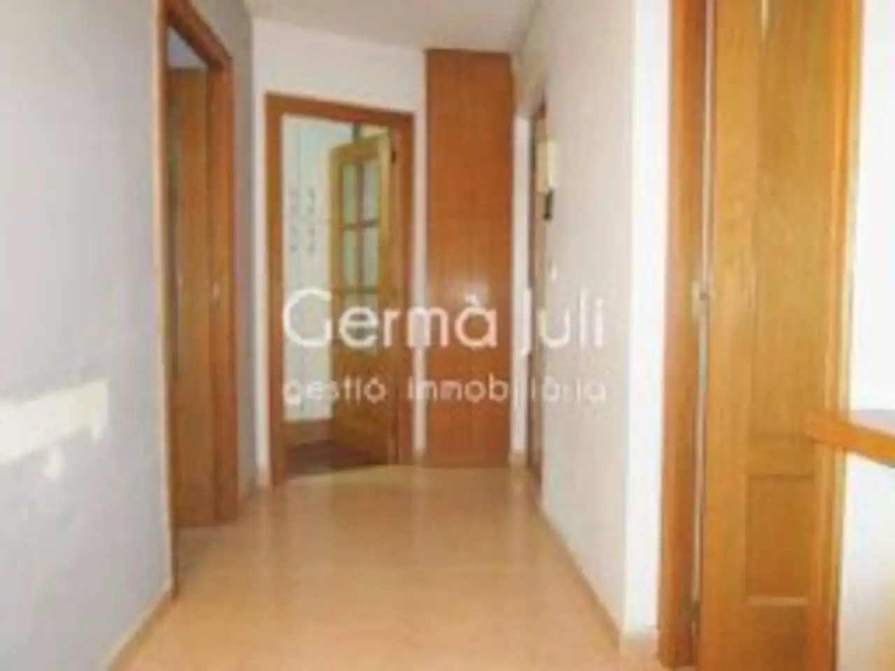 Flat for rent in Badalona  with Heating and Balcony