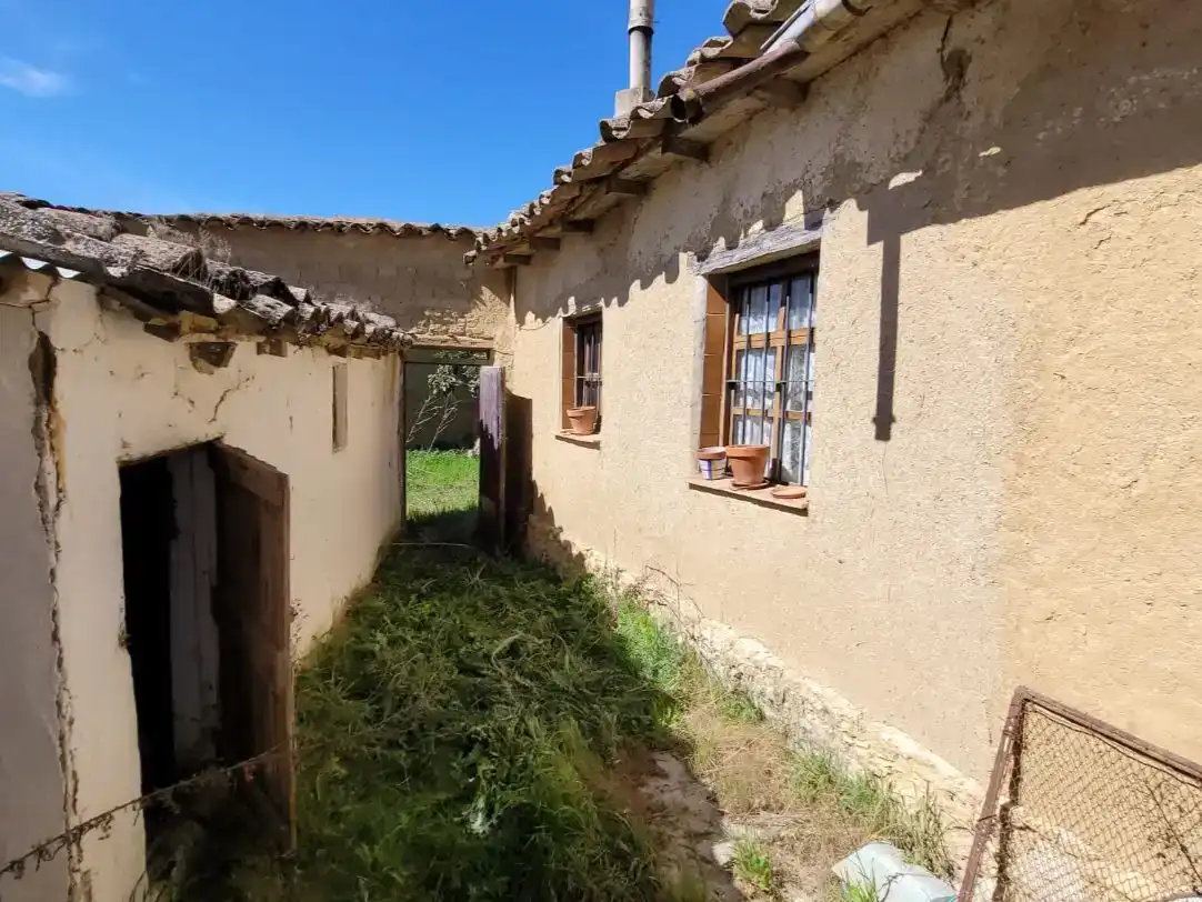 Vista exterior de Pis en venda en Palazuelo de Vedija, Valladolid