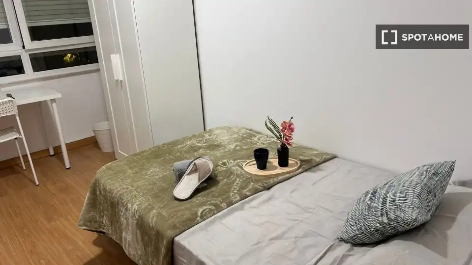 Room in Zofio