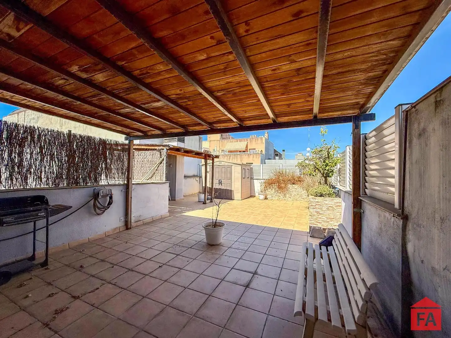 Terraza de Ático en venta en El Vendrell con Calefacción, Terraza y Trastero