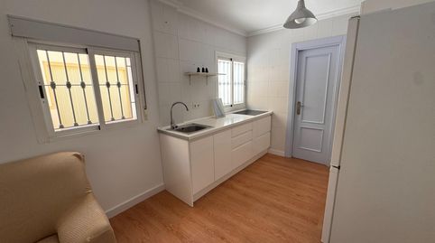 Foto 4 de Planta baja de alquiler en Calle Alfonso VII, Centro, Almería Capital