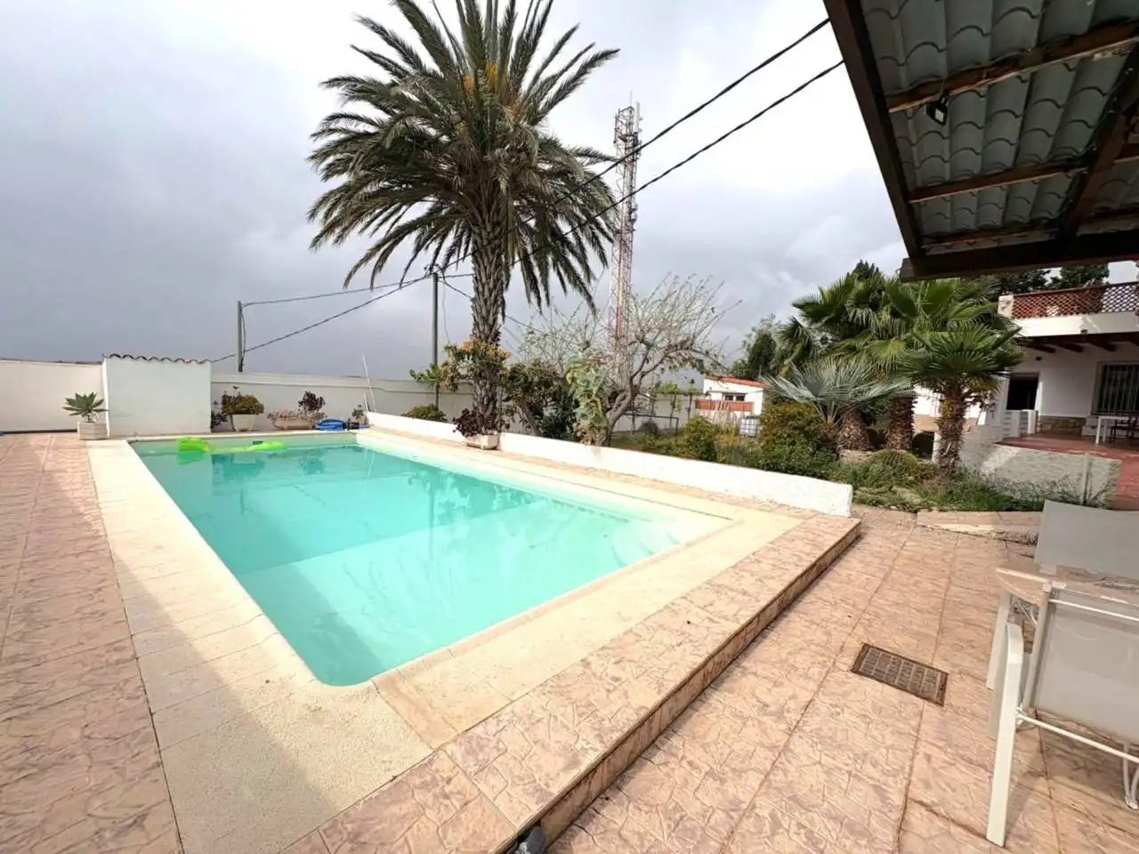 Piscina de Finca rústica de lloguer en Alicante / Alacant amb Jardí privat, Piscina i Moblat