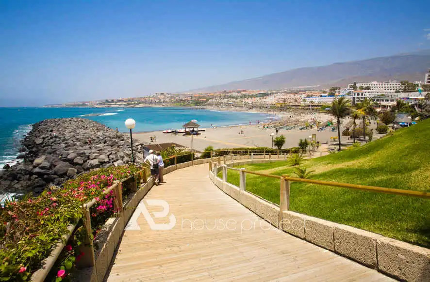 Exterior view of Flat for rent in Adeje  with Private garden, Terrace and Furnished