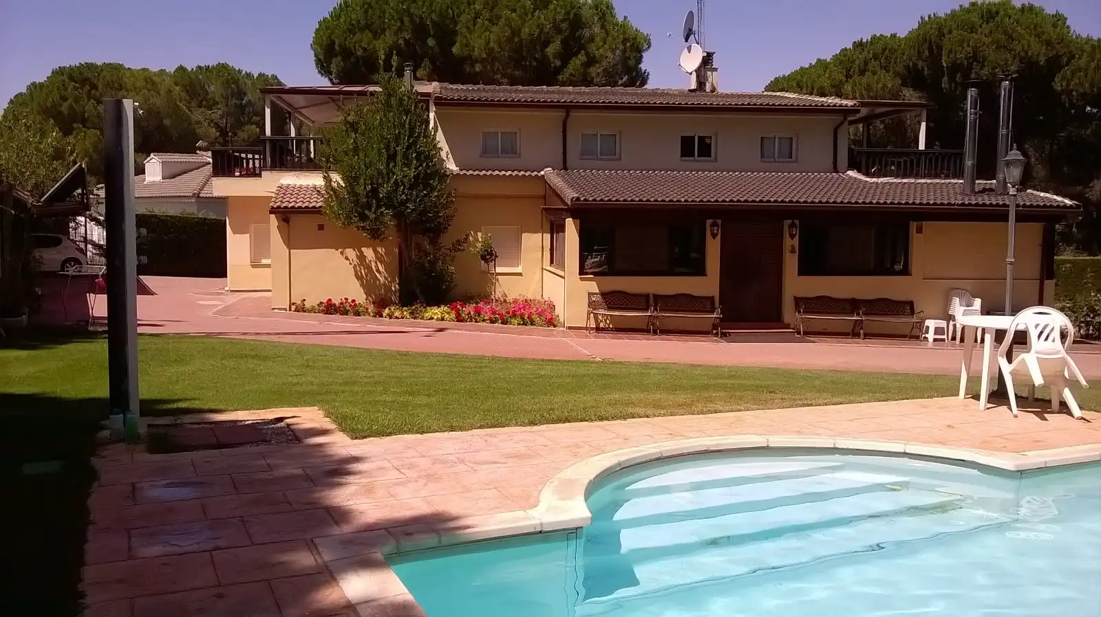 Garden of Houses for sale in Laguna de Duero  with Terrace, Storage room and Swimming Pool