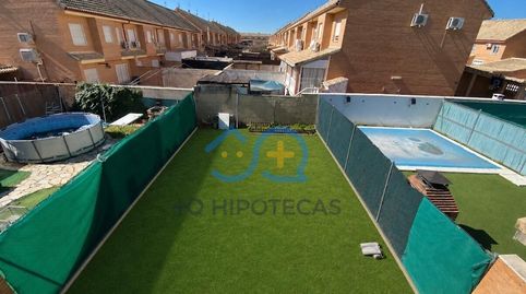 Foto 2 de Casa o chalet en venta en Yuncos, Toledo
