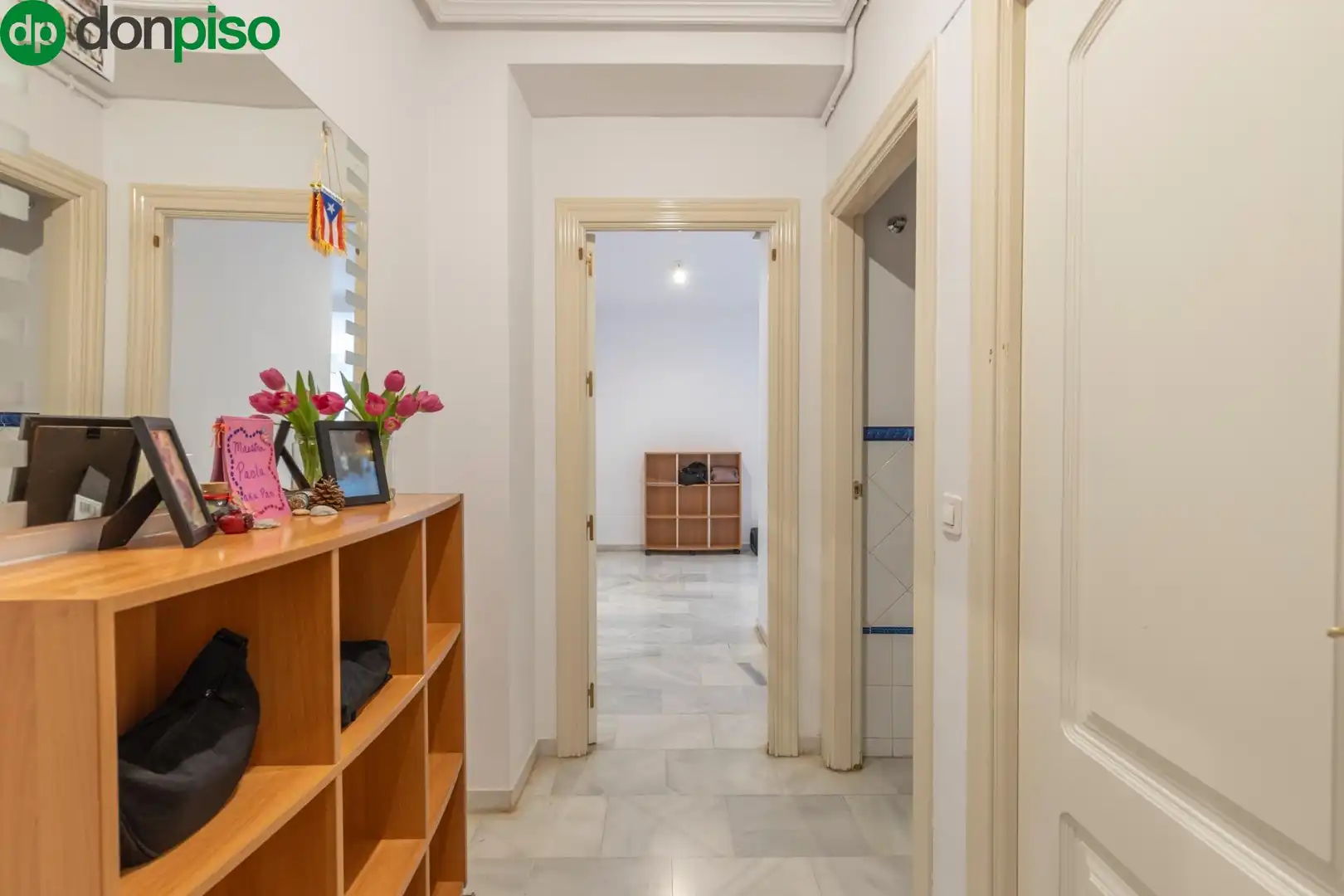 Wohnung zum Verkauf in Granada mit Klimaanlage, Heizung und Terrasse