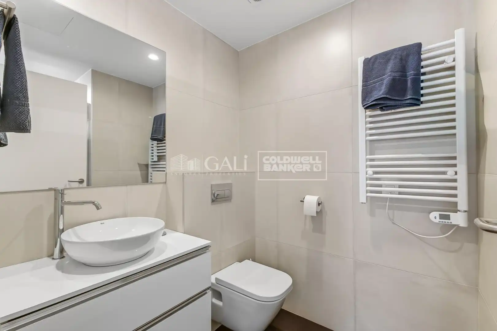 Flat with terrace to rent in Carrer de la Grau 5-7, imagen 11