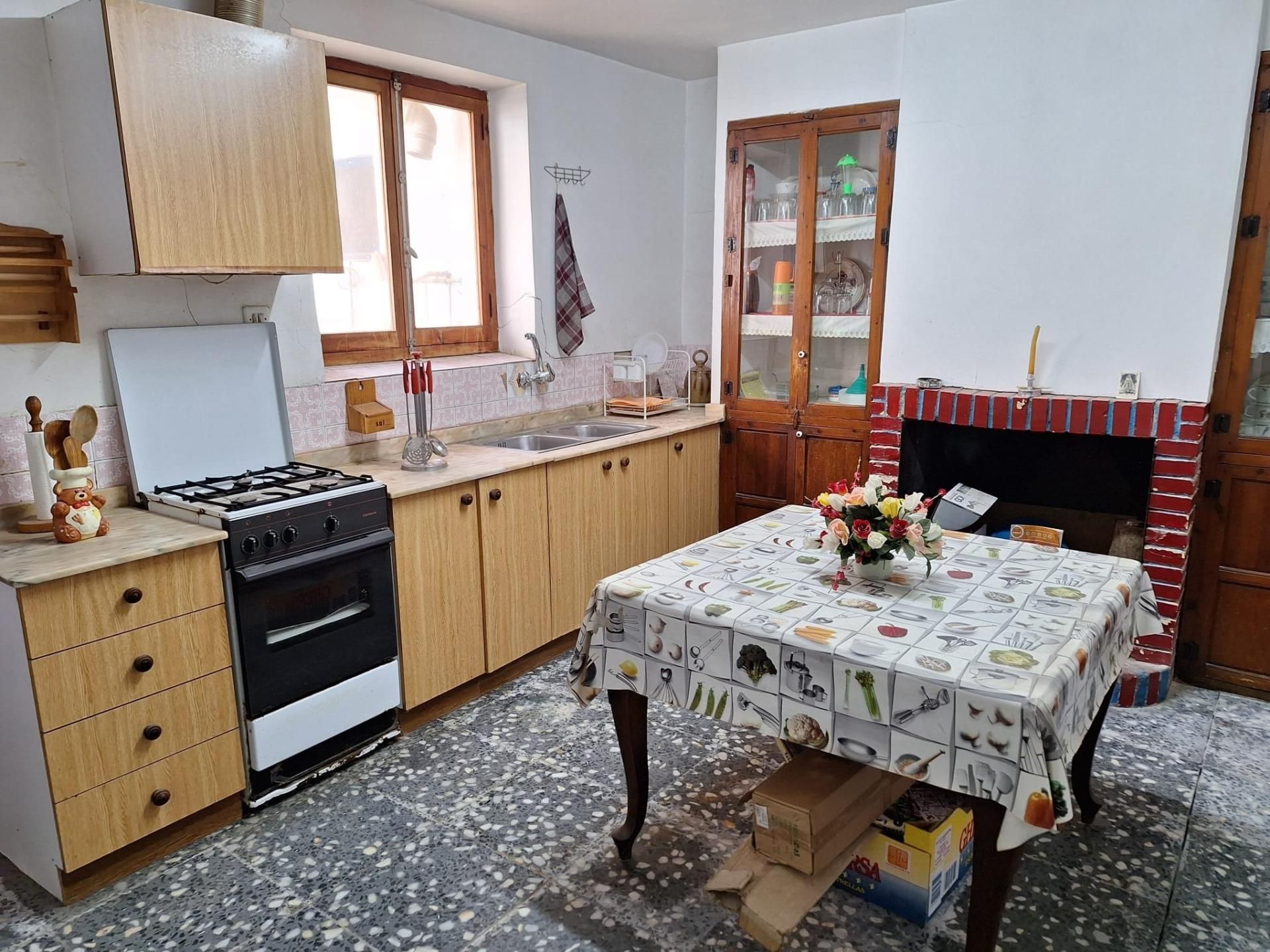 Cuina de Casa adosada en venda en Villena amb Terrassa