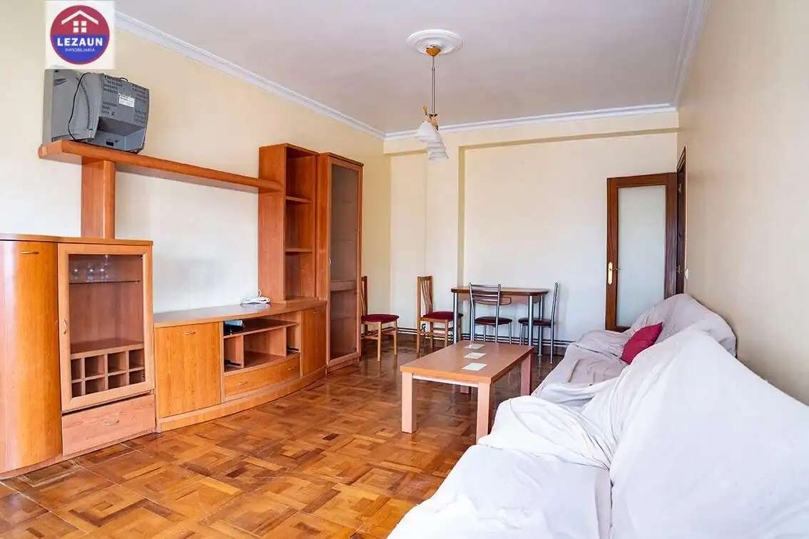 Flat for sale in Calle Irurzun, Peralta / Azkoien