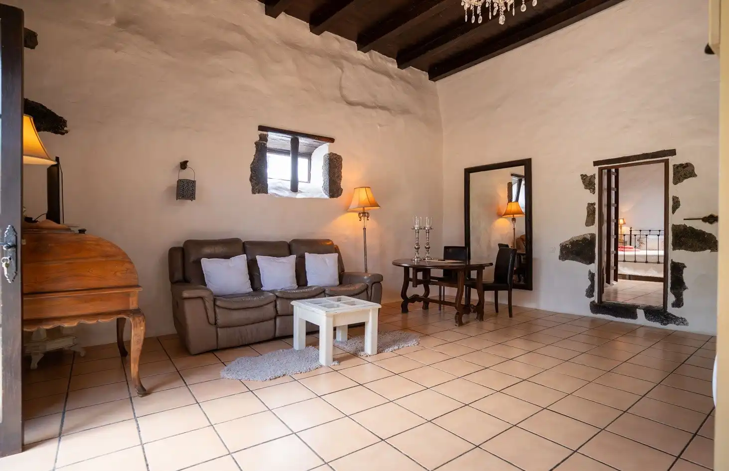 Sala de estar de Casa o chalet en venta en Teguise con Jardín privado, Terraza y Piscina