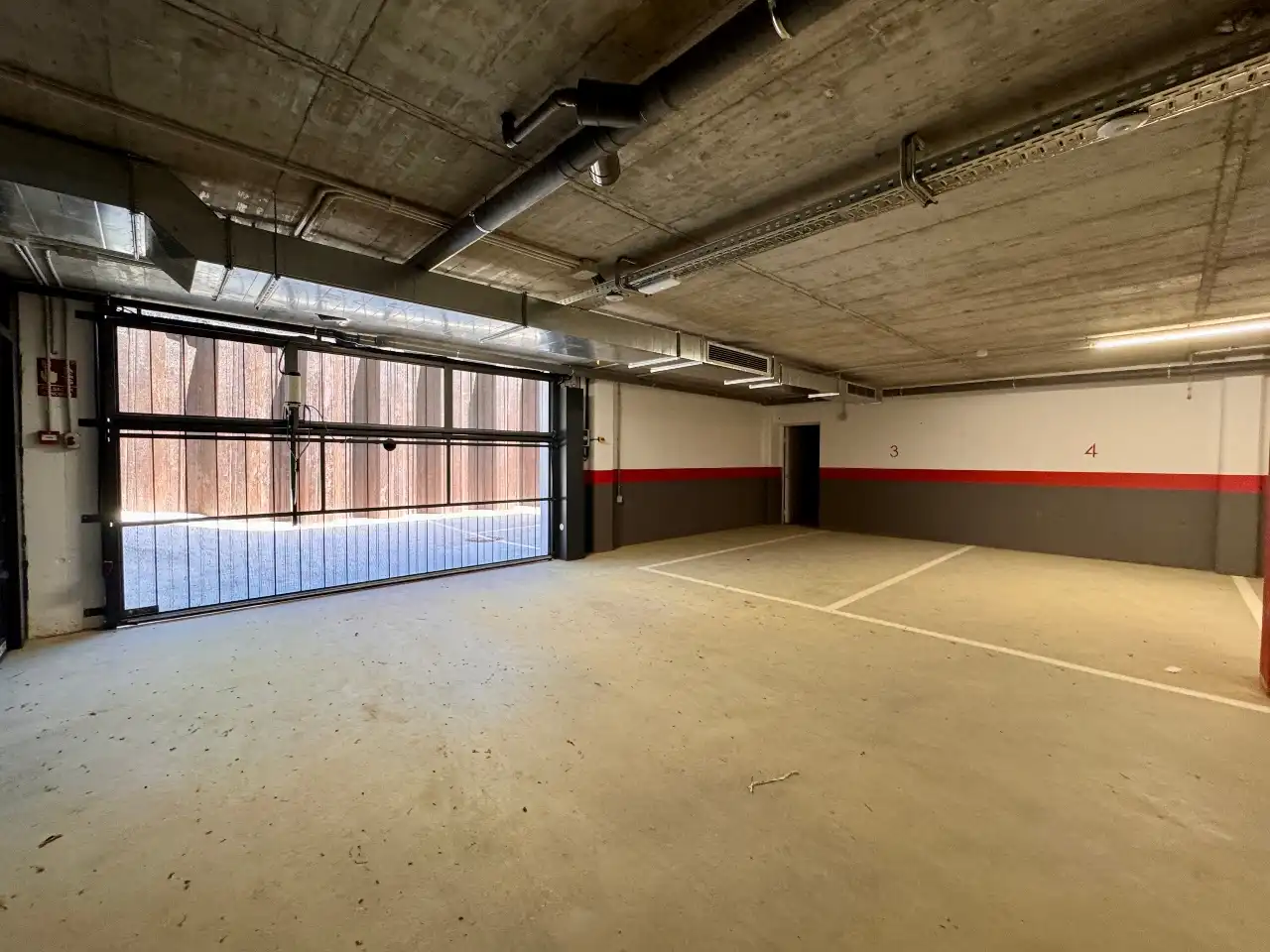 Parkplatz von Wohnung zum Verkauf in Pals mit Klimaanlage, Heizung und Terrasse