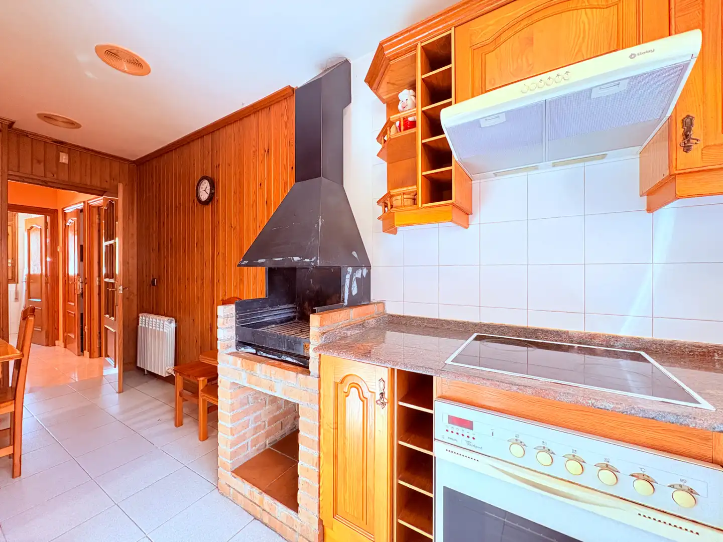 Küche von Wohnung zum Verkauf in Sesué mit Heizung und Möbliert