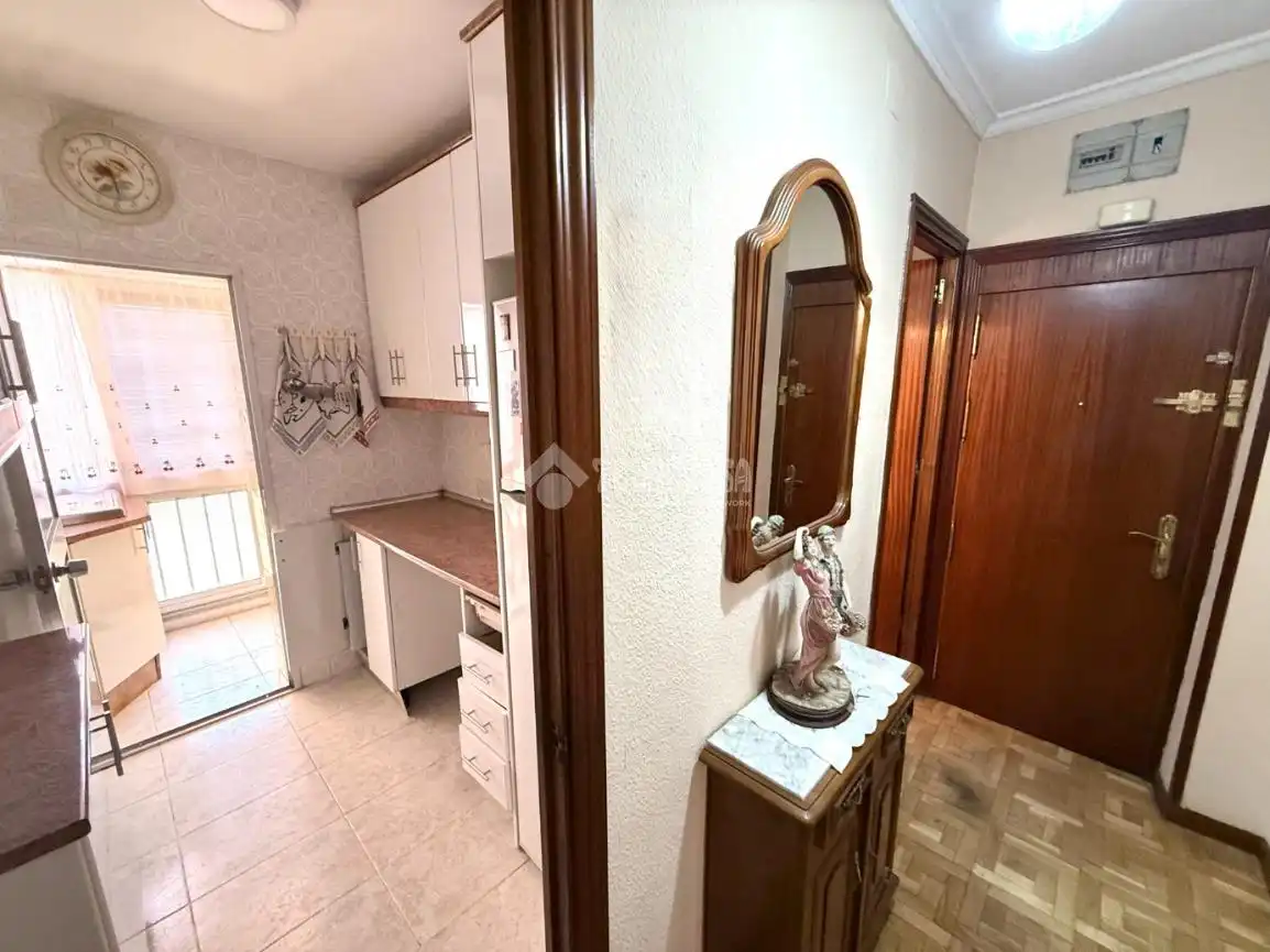 Wohnung zum Verkauf in Madrid mit Klimaanlage, Heizung und Terrasse