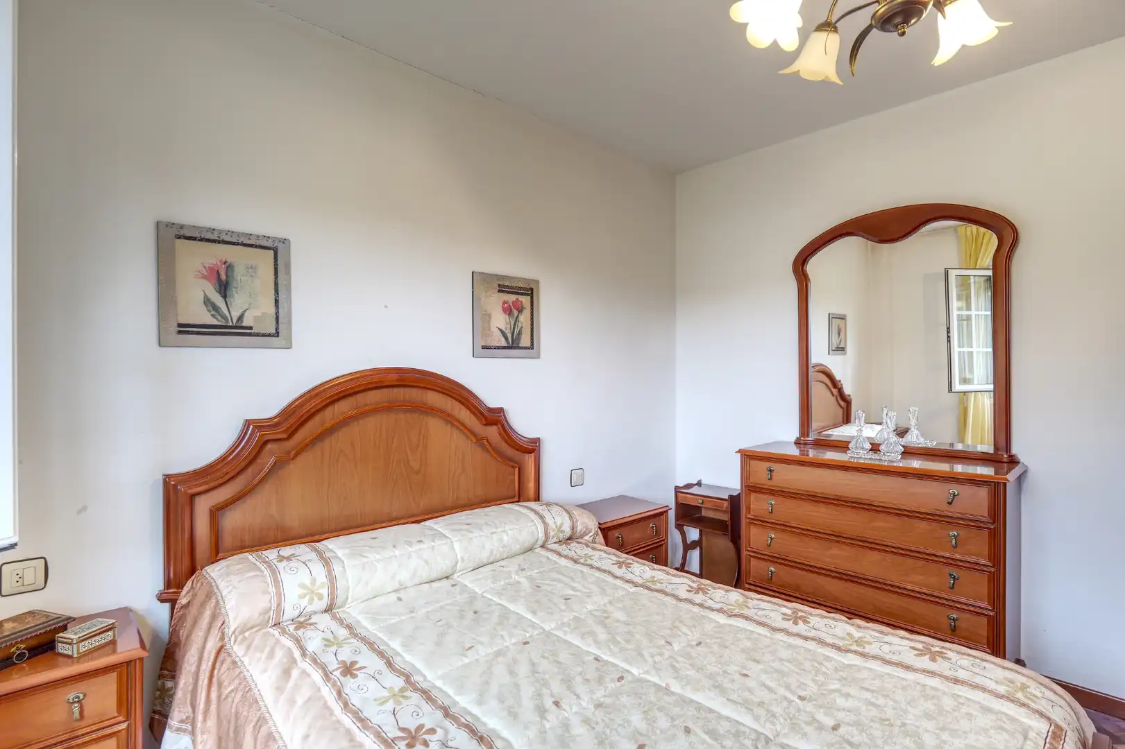 Bedroom of Houses for sale in Abegondo  with Heating, Private garden and Parquet flooring