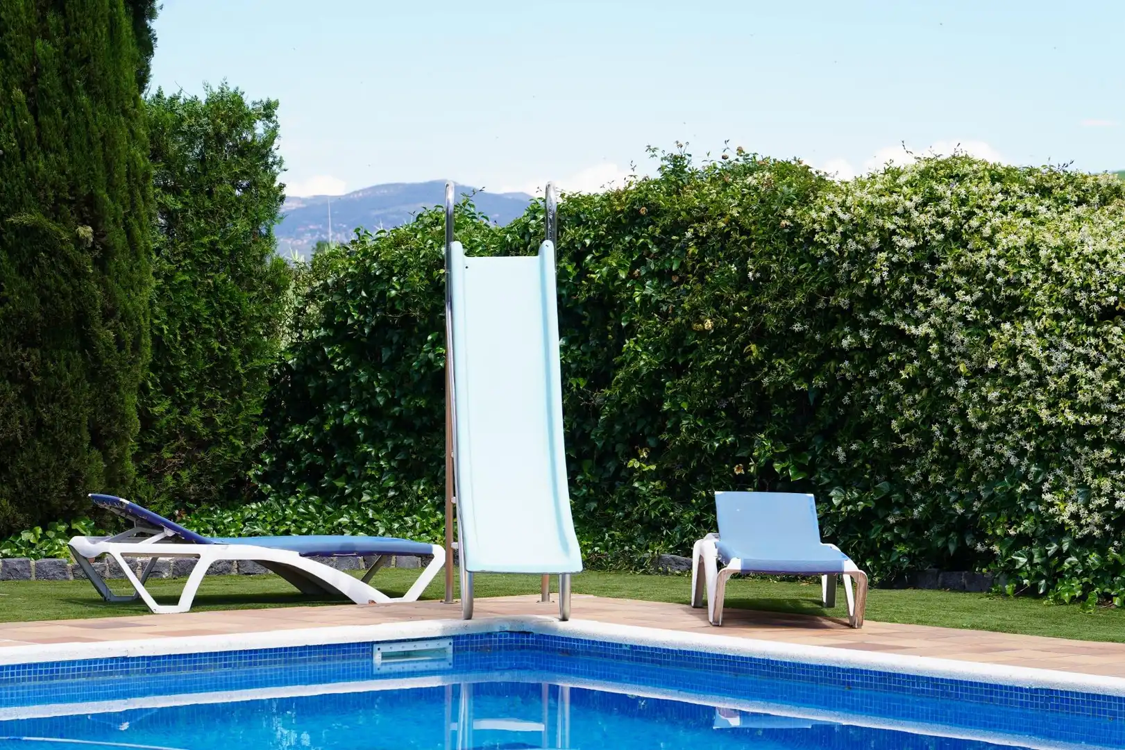 Schwimmbecken von Country house zum Verkauf in Granollers mit Klimaanlage, Privatgarten und Terrasse