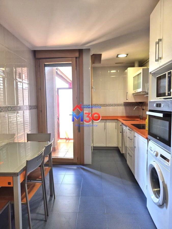 Kitchen of Flat for sale in Miranda de Ebro  with Heating, Parquet flooring and Terrace