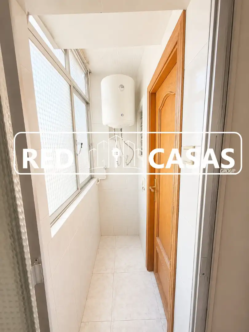 Bedroom of Flat for sale in L'Hospitalet de Llobregat  with Air Conditioner