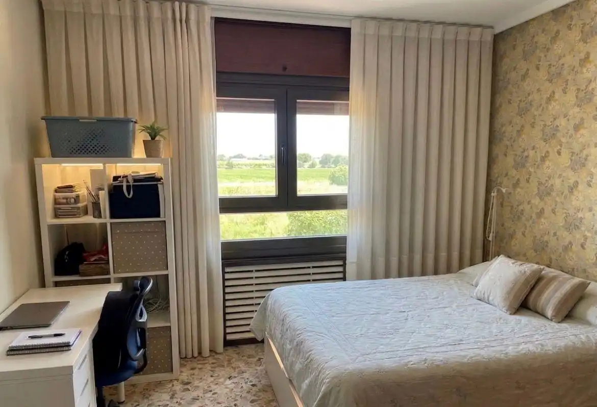 Dormitori de Casa o xalet en venda en Zaragoza amb Aire condicionat, Calefacció i Jardí privat