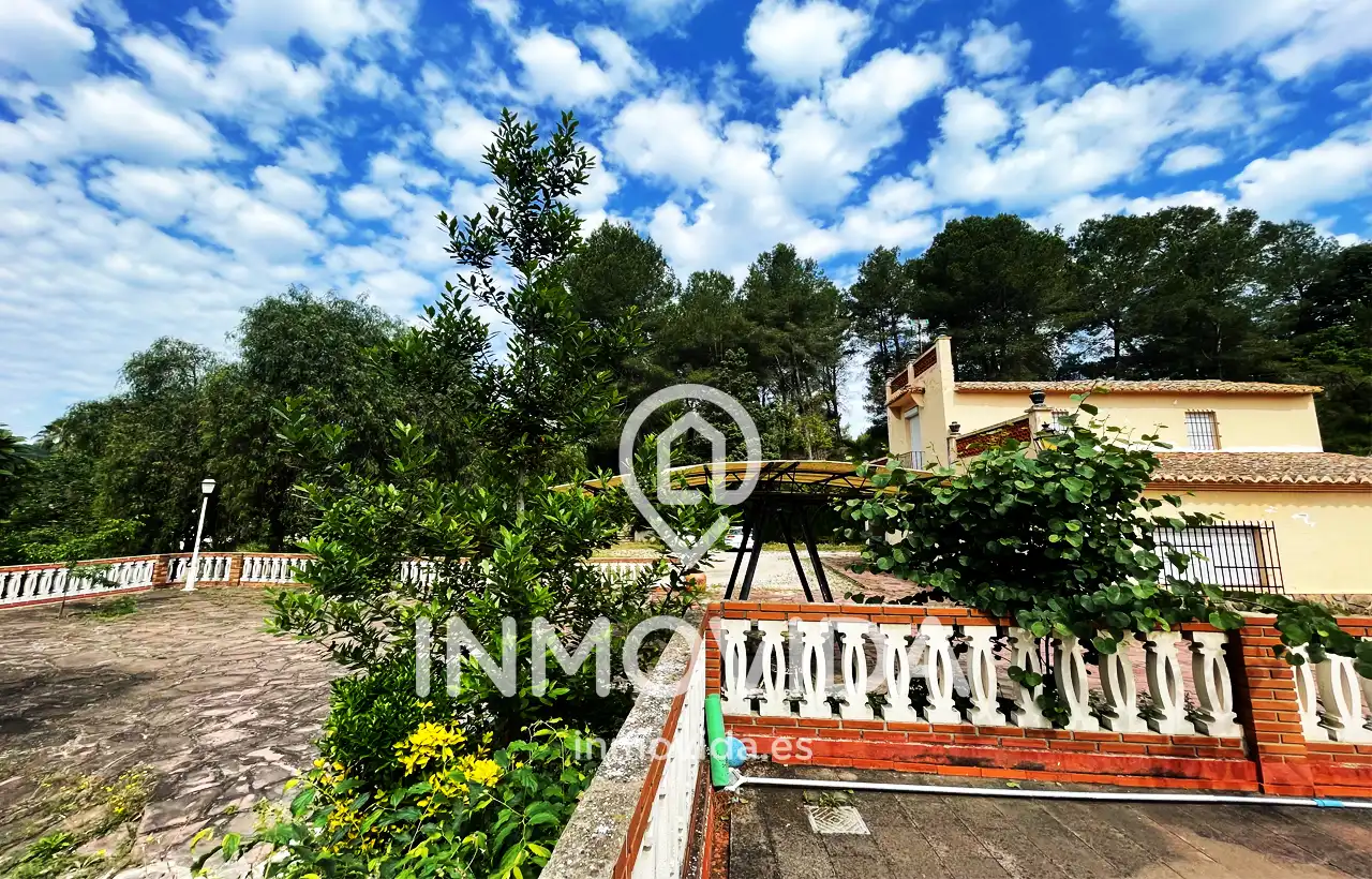Jardí de Casa o xalet en venda en Xàtiva amb Terrassa, Traster i Piscina