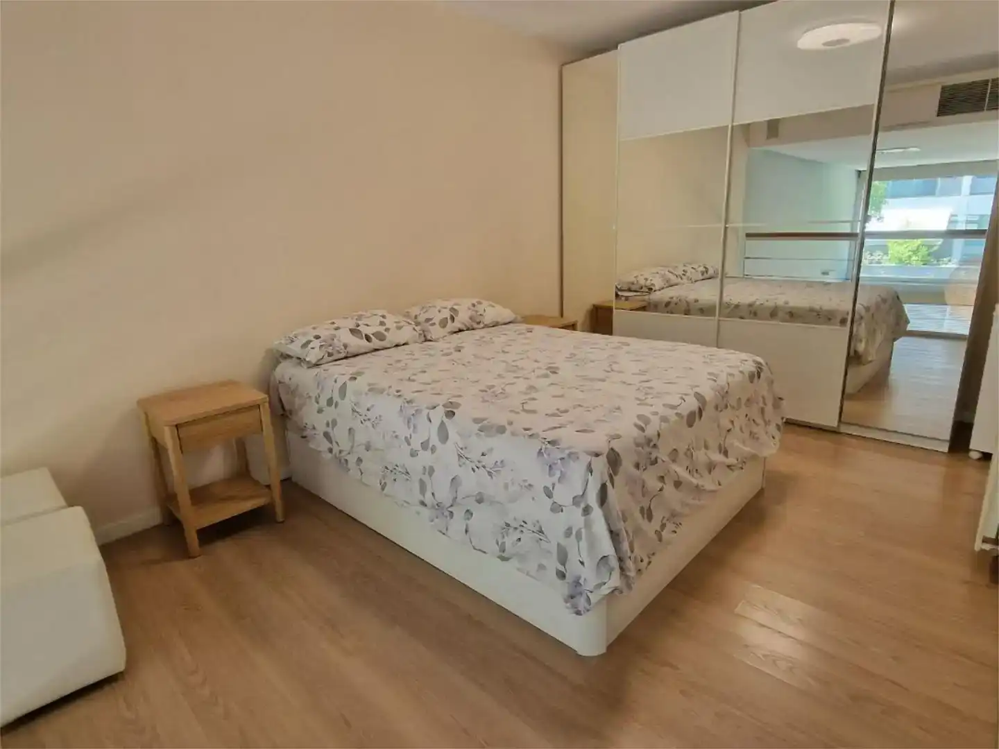 Dormitori de Loft de lloguer en  Madrid Capital amb Aire condicionat