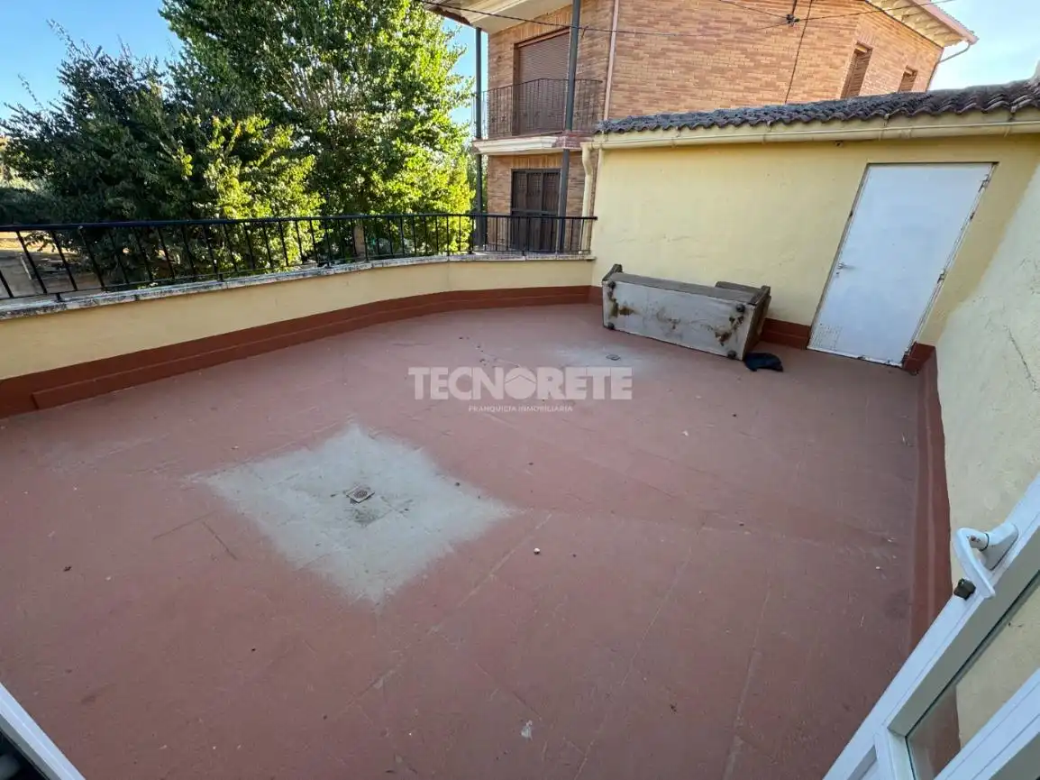 Casa rústica amb terrassa en venda a Tórtola de Henares, imagen 33