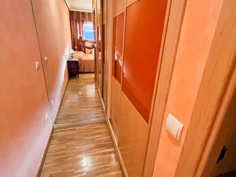 Wohnung zur Miete in Calle de Omega, 17, Valdebernardo - Valderribas
