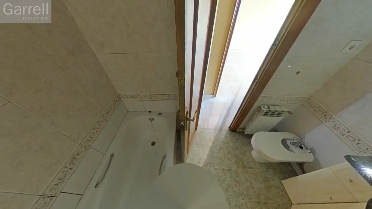 Piso con terraza en venta en RAMBLA SANT JORDI  Es: Pl: Pt:
 RIPOLLET (BARCELONA), imagen 24