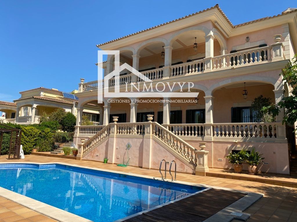 Vista exterior de Casa o xalet en venda en  Palma de Mallorca amb Aire condicionat, Calefacció i Terrassa