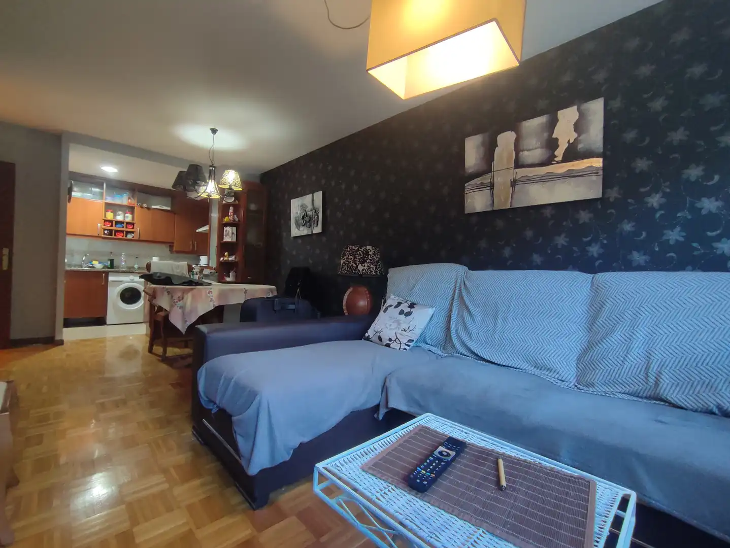 Sala de estar de Piso en venta en Arnedillo con Calefacción, Parquet y Amueblado
