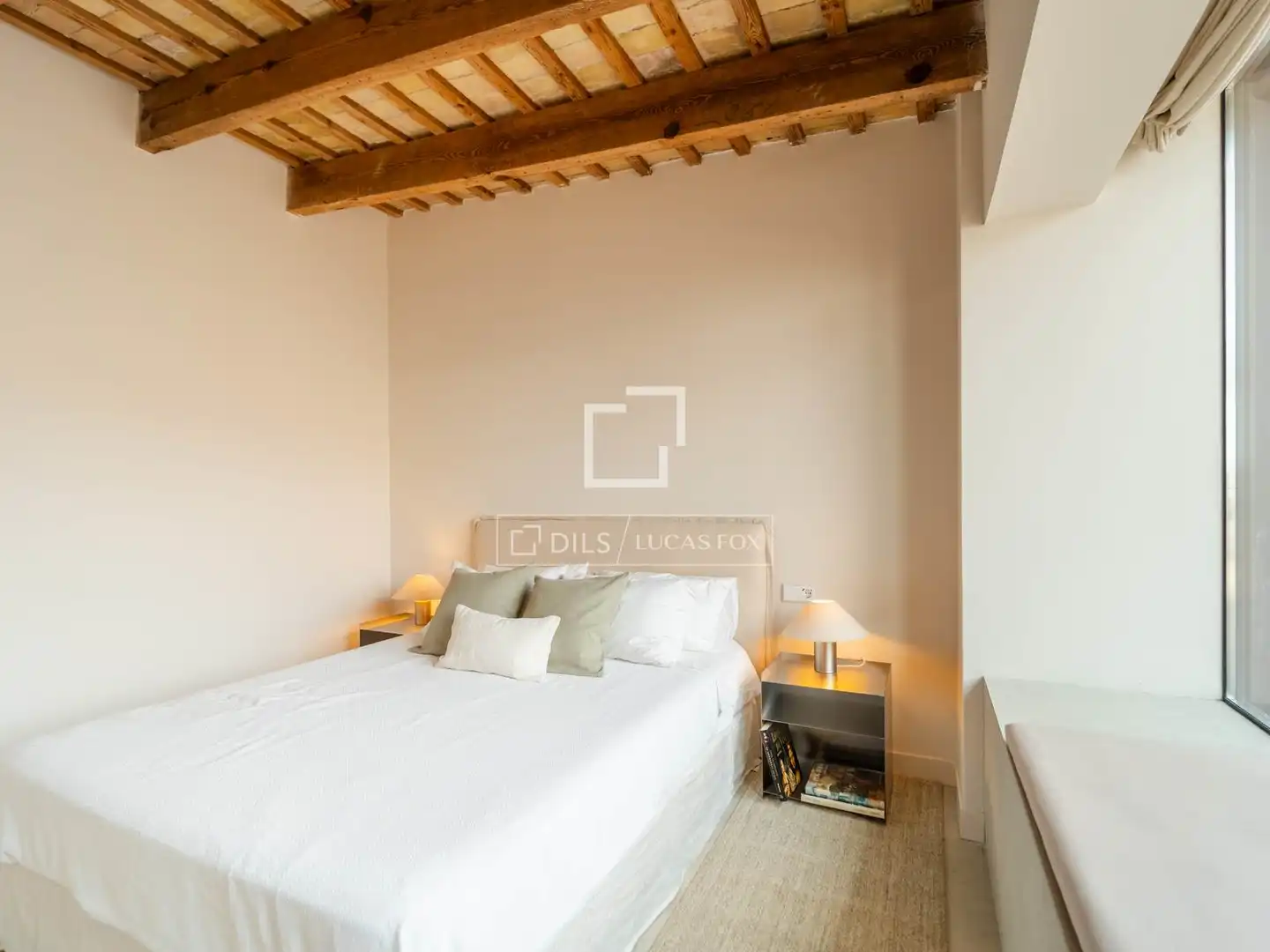 Habitación de Ático de alquiler en Valencia con Aire acondicionado, Calefacción y Terraza