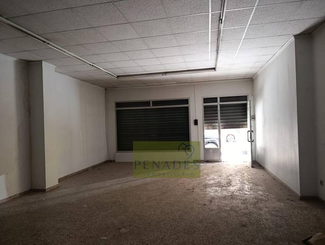 Local comercial en Venta en Sant Josep - Zona Hospital