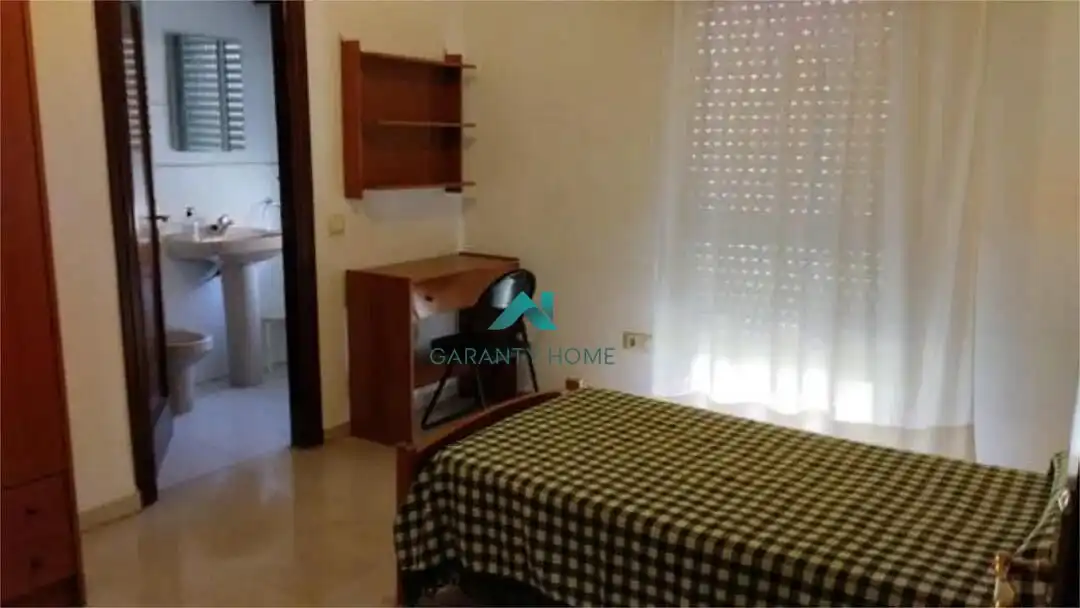 Flat with terrace to rent in Avda de Madrid - Pº de la Estación, imagen 5